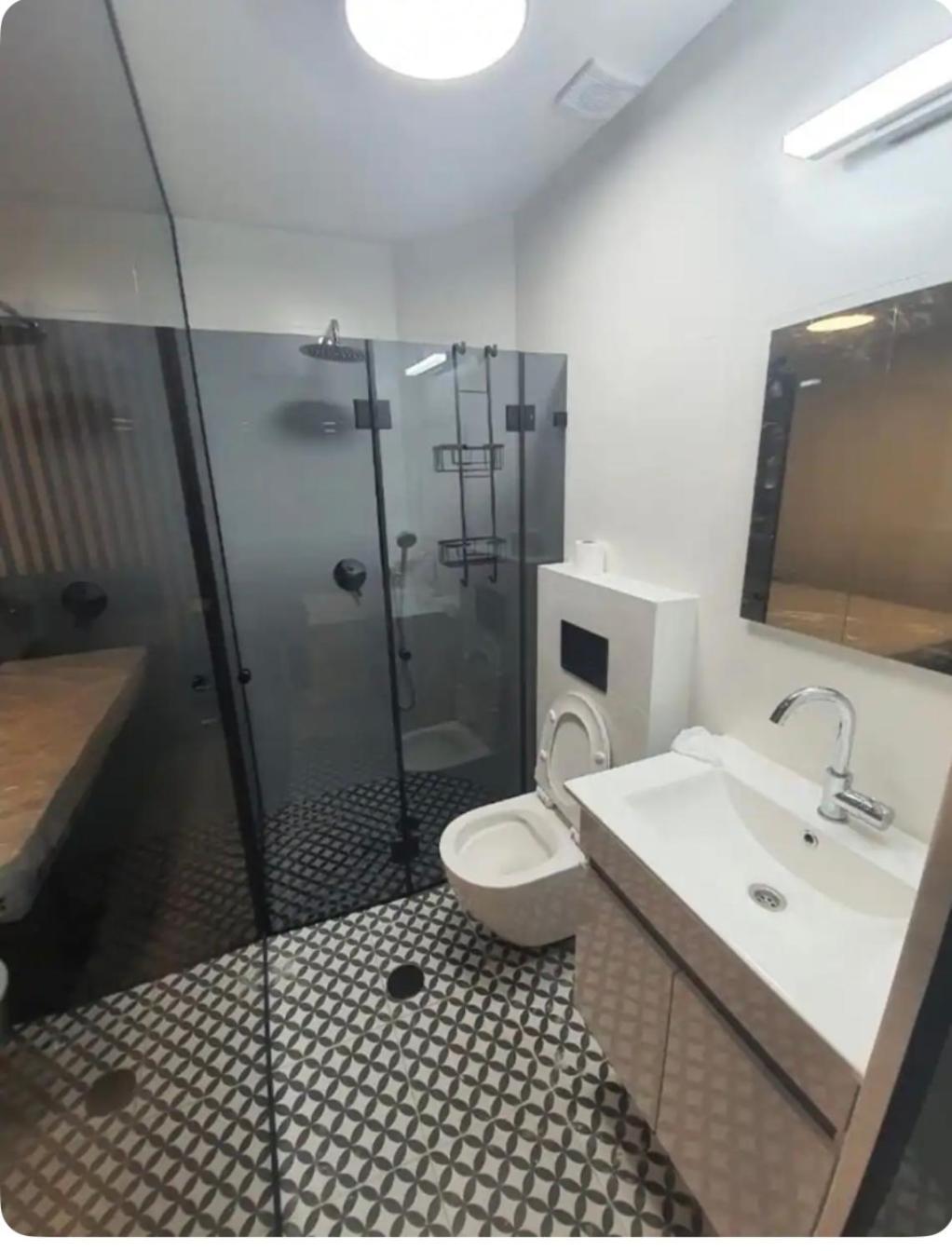 Ryo 11 דירת נופש חדשה על חוף הים נוף לים Apartment บัตยัม ภายนอก รูปภาพ